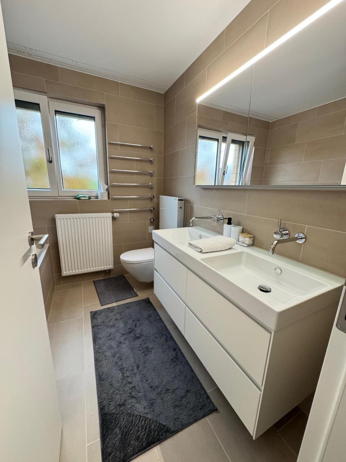 Vk - H - Zuerich Airport - Luxury - - Haldenstrasse - *