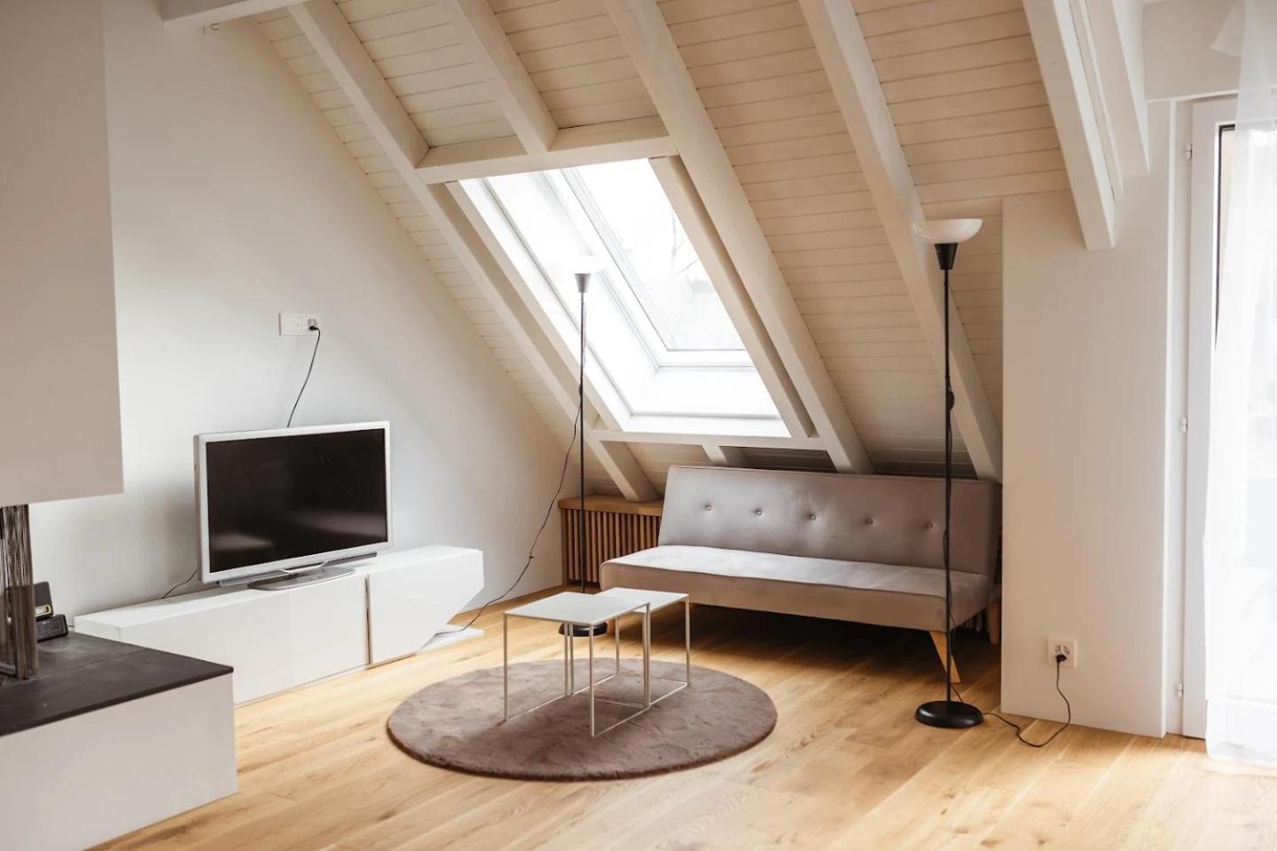 Homestay Vk - H - Zuerich Airport - Luxury - - Haldenstrasse - Kloten